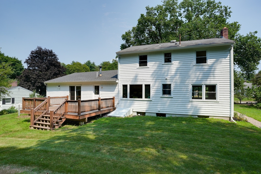 18 Harrington Road Framingham, MA 01701 - Photo 5 of 42