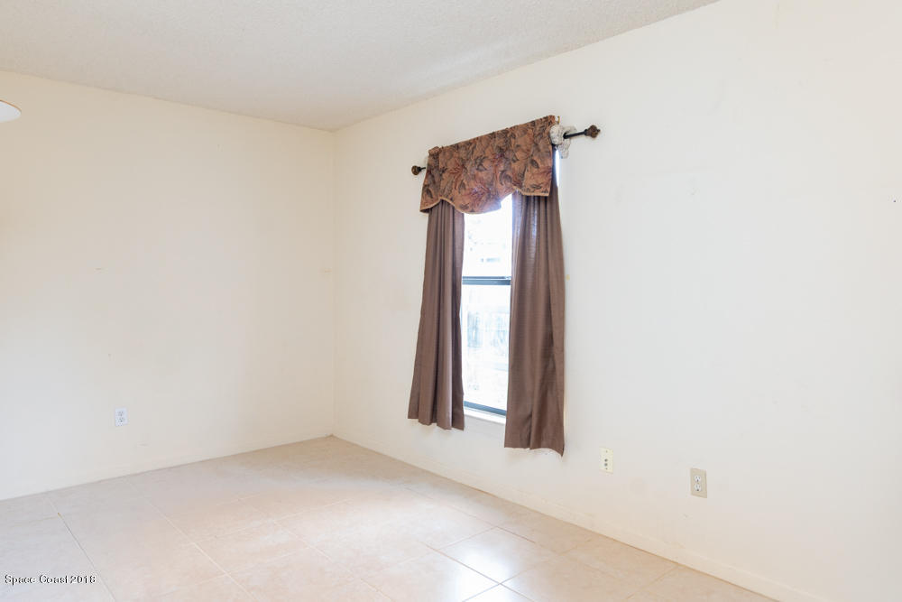 305 Myrtlewood Road Melbourne, FL 32940 - Photo 10 of 15 2nd Bedroom