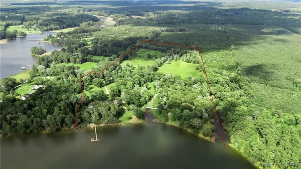 $4,200,000 | 985 Kingston Lane, North, VA 23128