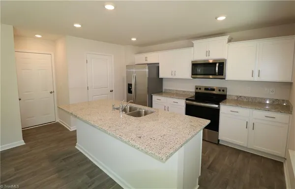 $2,050 | 182 Carriage Cove Circle, Mocksville, NC 27028