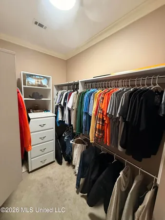 $465,000 | 109 Bayou Road, Greenville, MS 38701