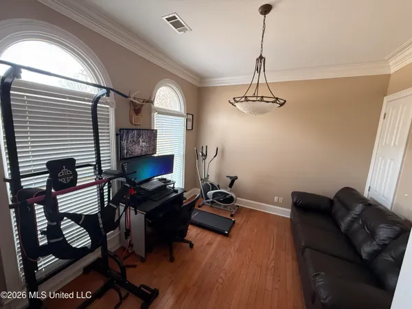 $465,000 | 109 Bayou Road, Greenville, MS 38701