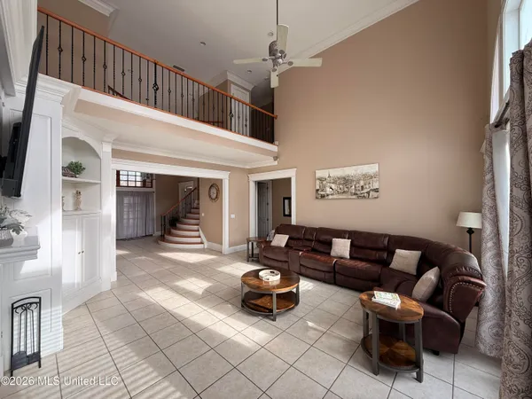 $465,000 | 109 Bayou Road, Greenville, MS 38701