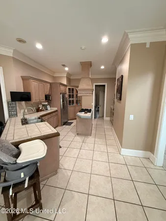 $465,000 | 109 Bayou Road, Greenville, MS 38701