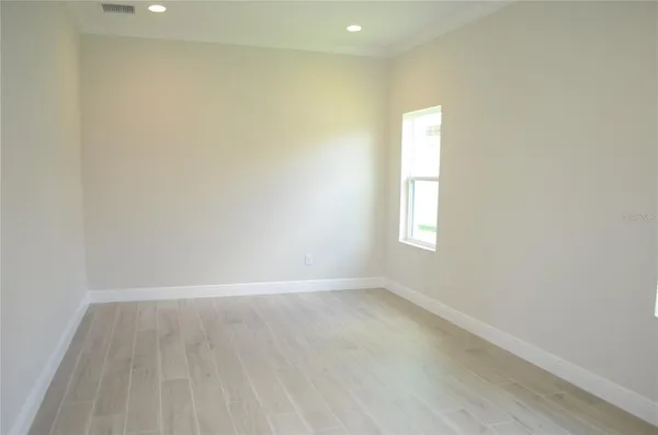 $5,800 | 35482 Big Hawk Drive, Zephyrhills, FL 33541