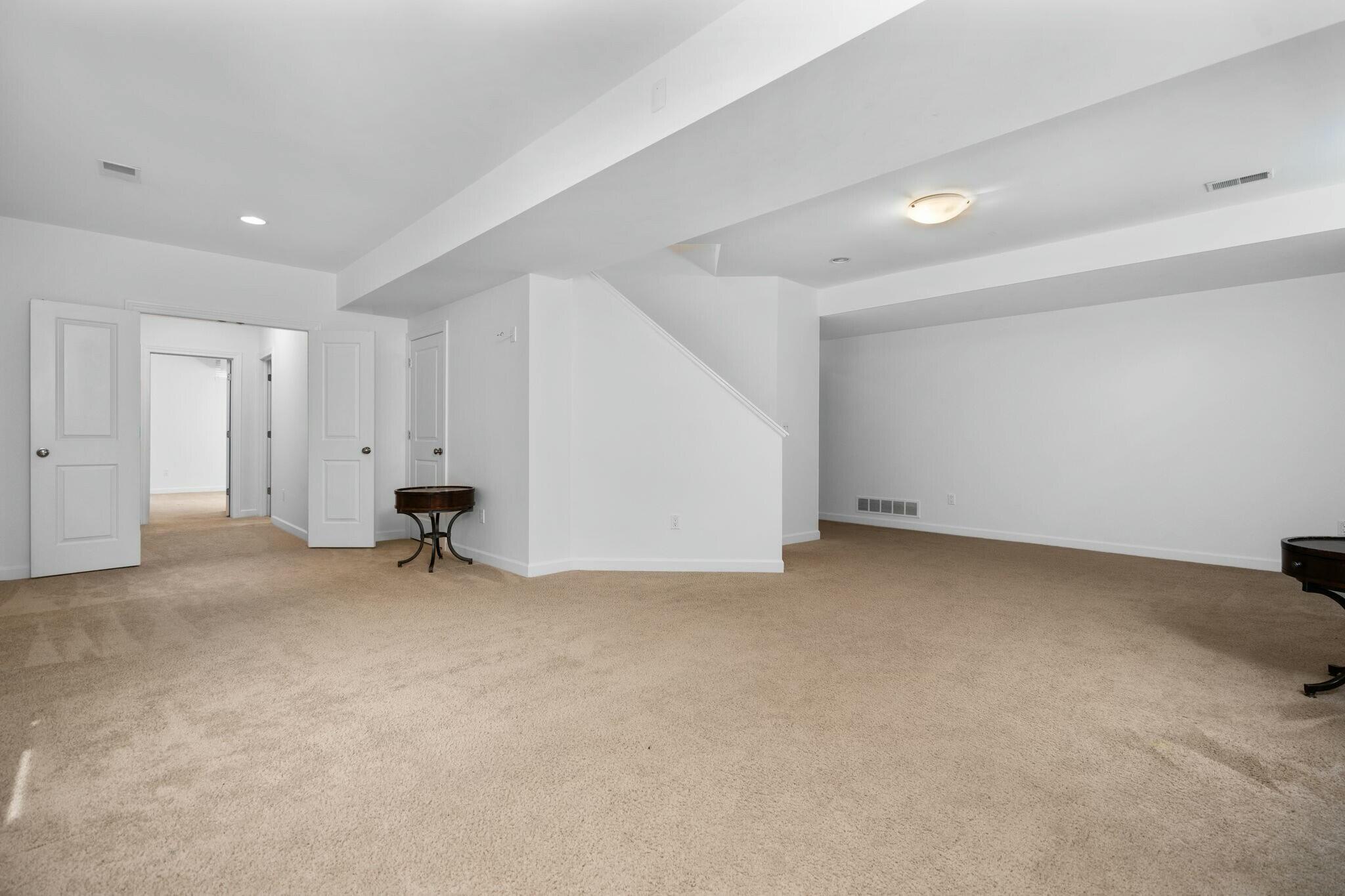 3738 Burnham Road Ann Arbor, MI 48108 - Photo 78 of 92 tempImage9ZBuje