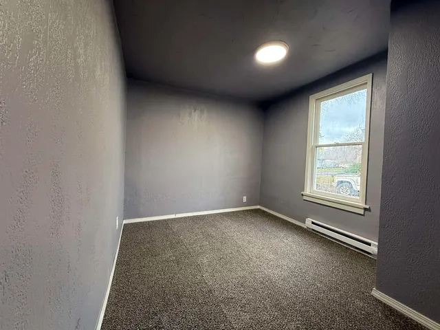 $249,900 | 3707 East Bridgeport Avenue, Spokane, WA 99217