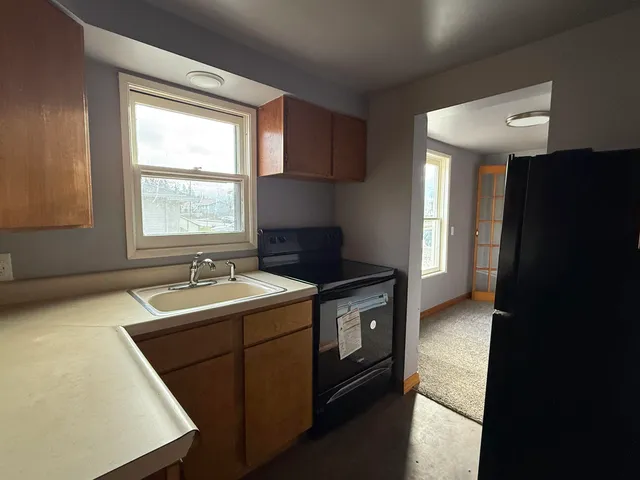 $249,900 | 3707 East Bridgeport Avenue, Spokane, WA 99217