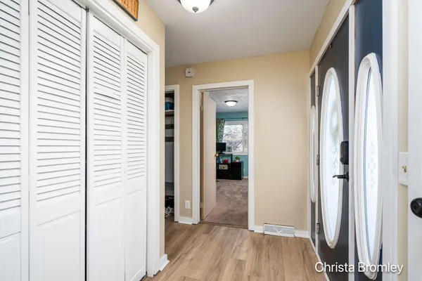 $519,900 | 12740 Triple Oak Drive Northeast, Lowell, MI 49331