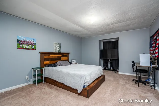 $559,900 | 12740 Triple Oak Drive Northeast, Lowell, MI 49331