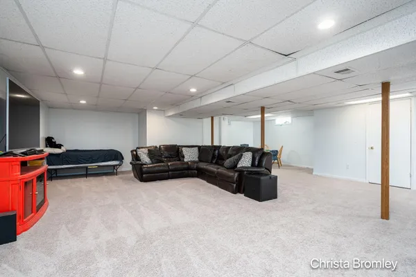 $519,900 | 12740 Triple Oak Drive Northeast, Lowell, MI 49331