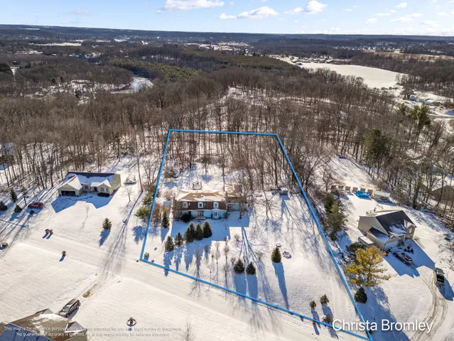 $559,900 | 12740 Triple Oak Drive Northeast, Lowell, MI 49331