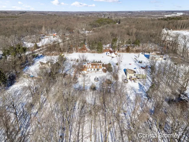 $559,900 | 12740 Triple Oak Drive Northeast, Lowell, MI 49331