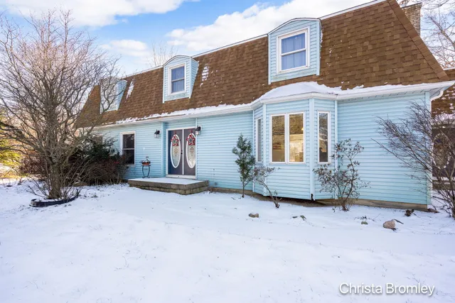 $559,900 | 12740 Triple Oak Drive Northeast, Lowell, MI 49331