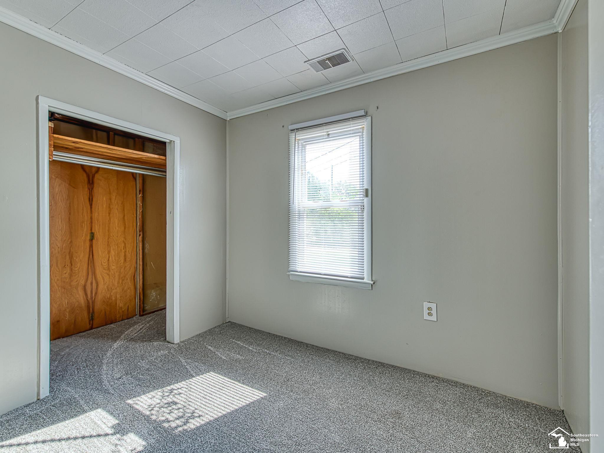 20212 Northline Road Taylor, MI 48180 - Photo 20 of 41 50185138-31290b7c-5003-4fcf-b65f-5365451f5c04.JPG