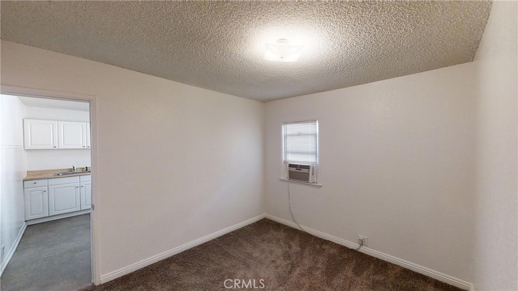 138 North Riverside Avenue Rialto, CA 92376 - Photo 4 of 17 Gallery Image 4