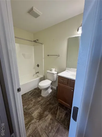 $260,000 | 909 Q Ave Street, St. Clair, MO 63077