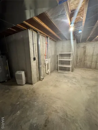 $260,000 | 909 Q Ave Street, St. Clair, MO 63077