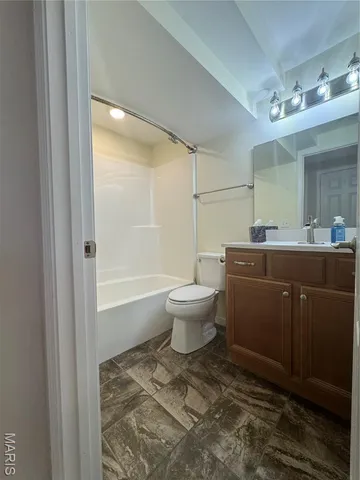 $260,000 | 909 Q Ave Street, St. Clair, MO 63077