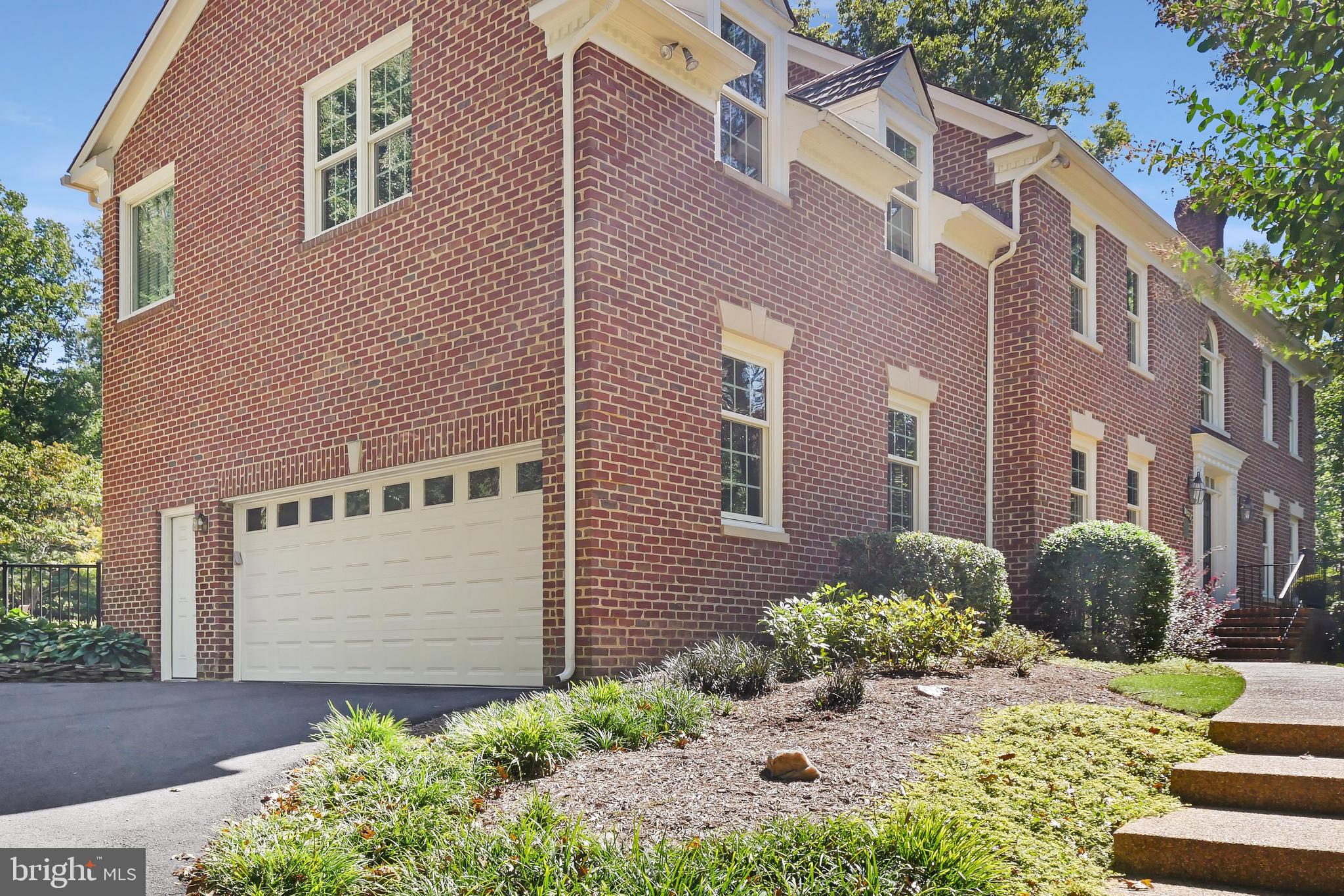 7407 Willowbrook Road Fairfax Station, VA 22039 - Photo 4 of 55 Beautiful brick home