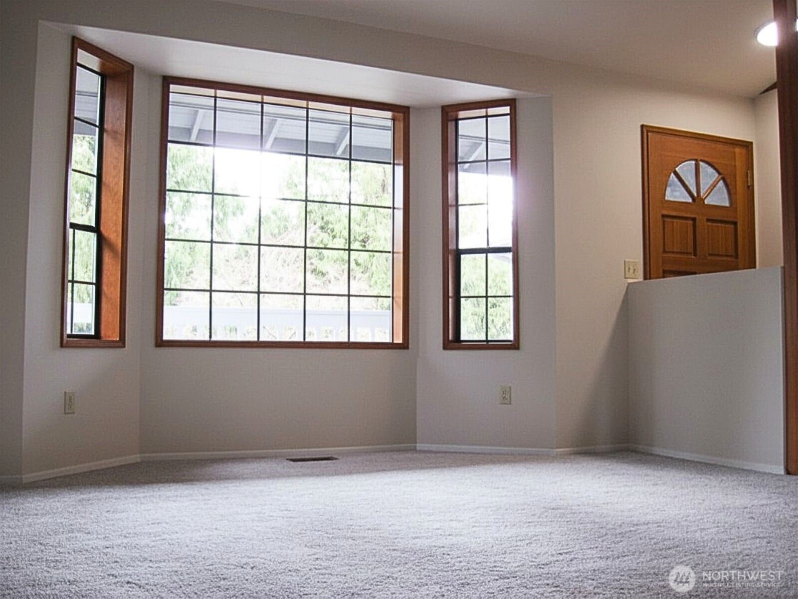 8428 Northeast 178th Street Bothell, WA 98011 - Photo 4 of 23