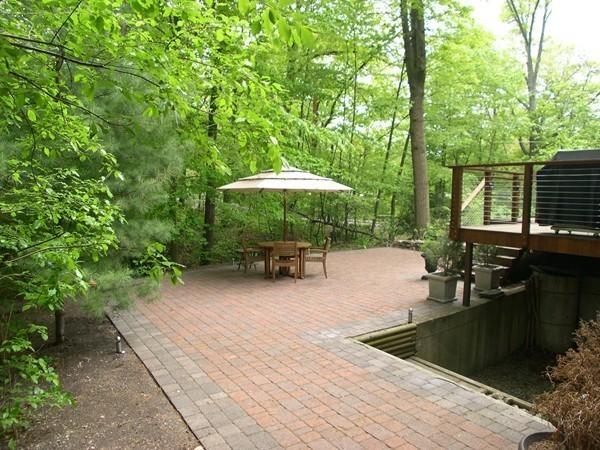 81 Croton Street Wellesley, MA 02481 - Photo 27 of 30