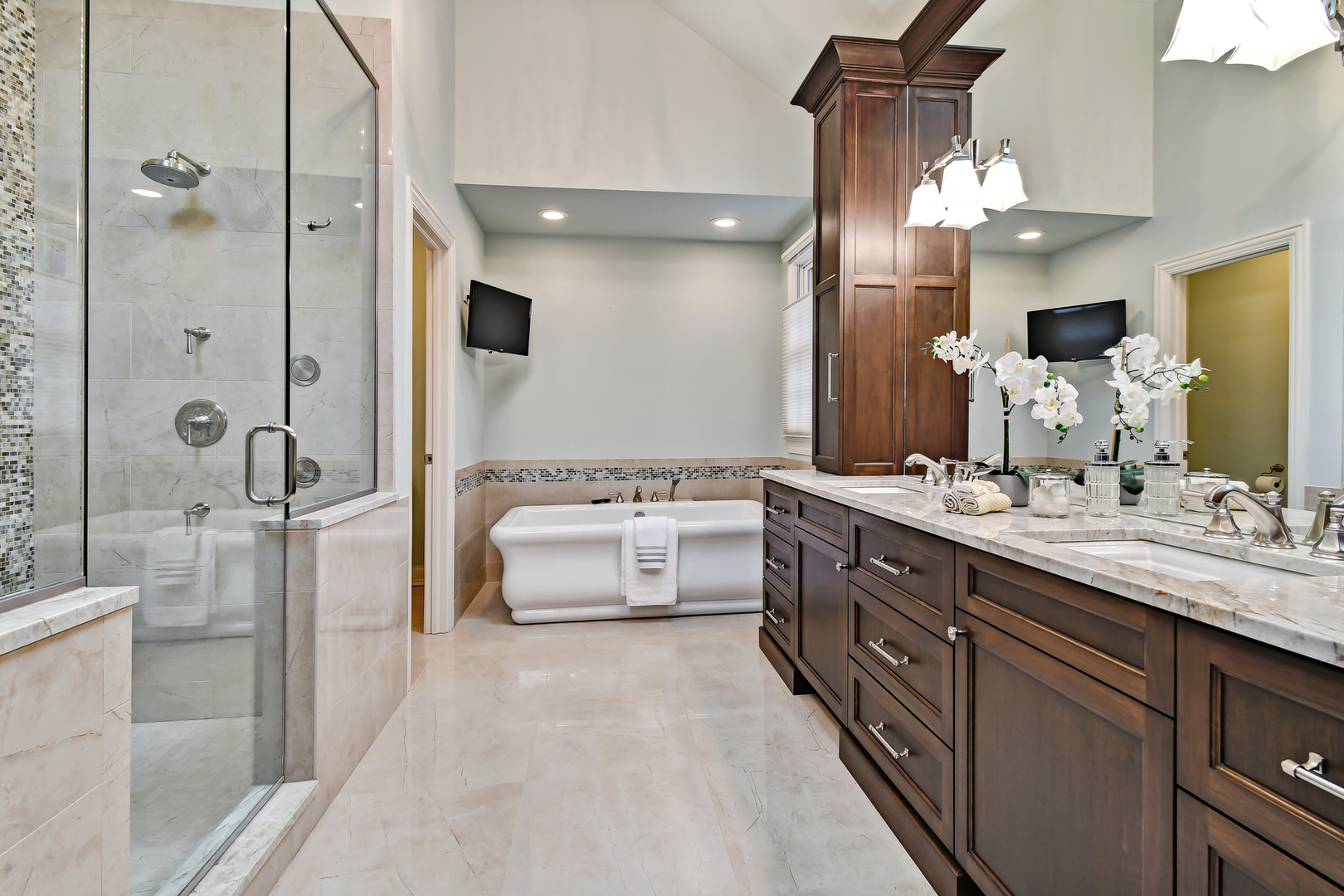 919 South County Line Road Hinsdale, IL 60521 - Photo 14 of 73