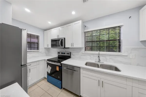 $1,850 | 5300 Treetops Drive, Unit I206, Naples, FL 34113