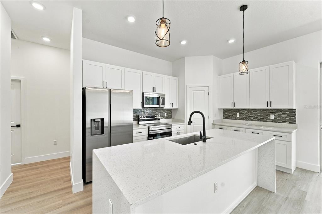 2378 Southwest 156 Loop Ocala, FL 34473 - Photo 16 of 43 Gallery Image 16