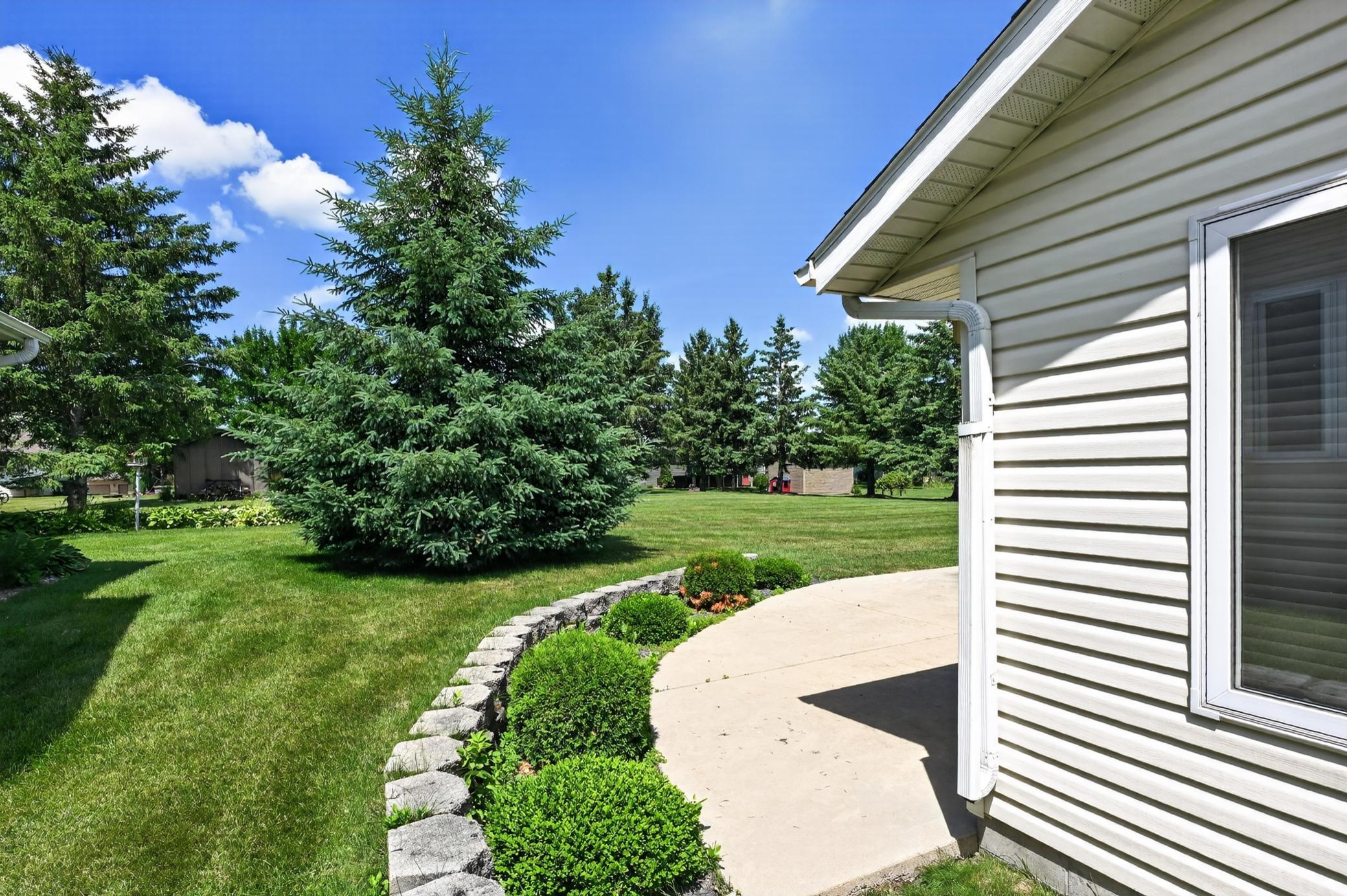 469 Voyager Drive Alexandria, MN 56308 - Photo 3 of 43