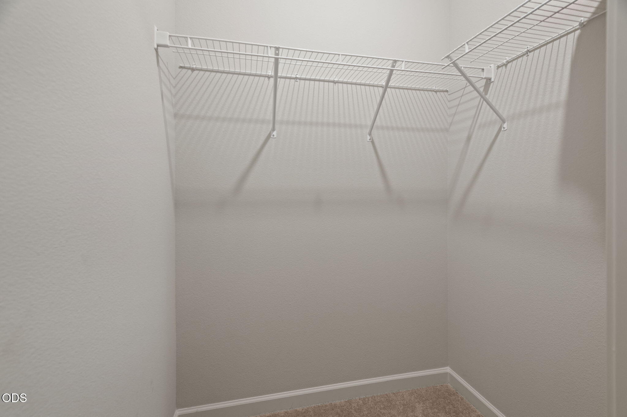 4038 Southwest Quartz Avenue Redmond, OR 97756 - Photo 12 of 32 Gallery Image 12