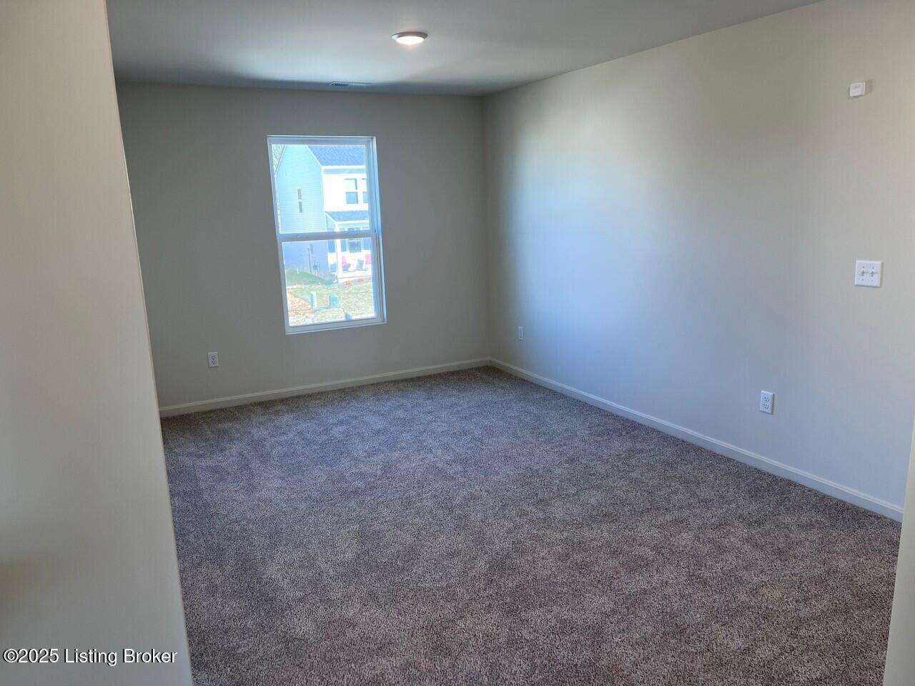 8400 Fairmount Road Louisville, KY 40291 - Photo 13 of 28 Entertainment Loft