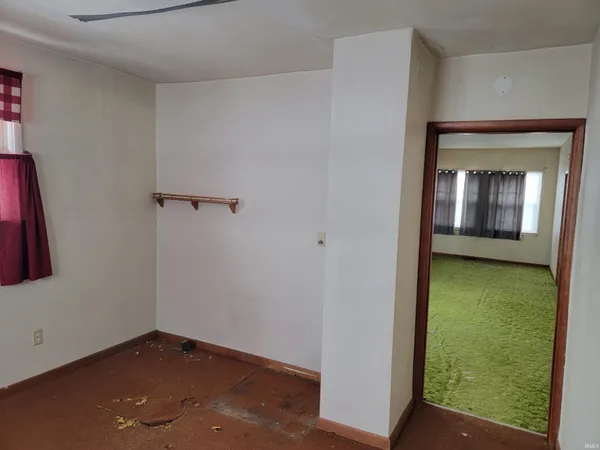 $163,000 | 8720 East 50 North, Portland, IN 47371