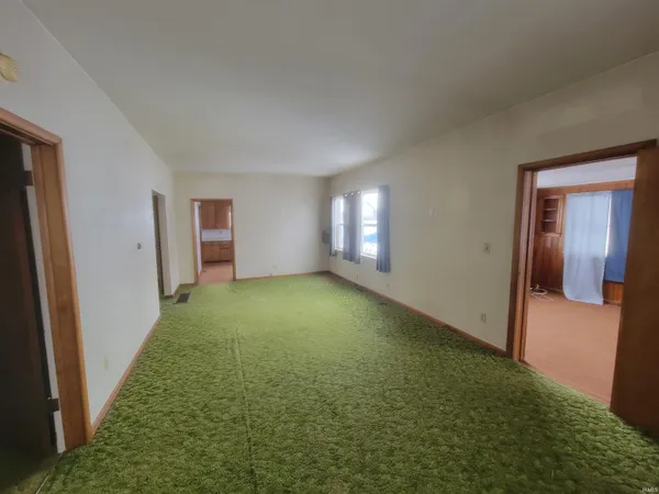 $163,000 | 8720 East 50 North, Portland, IN 47371