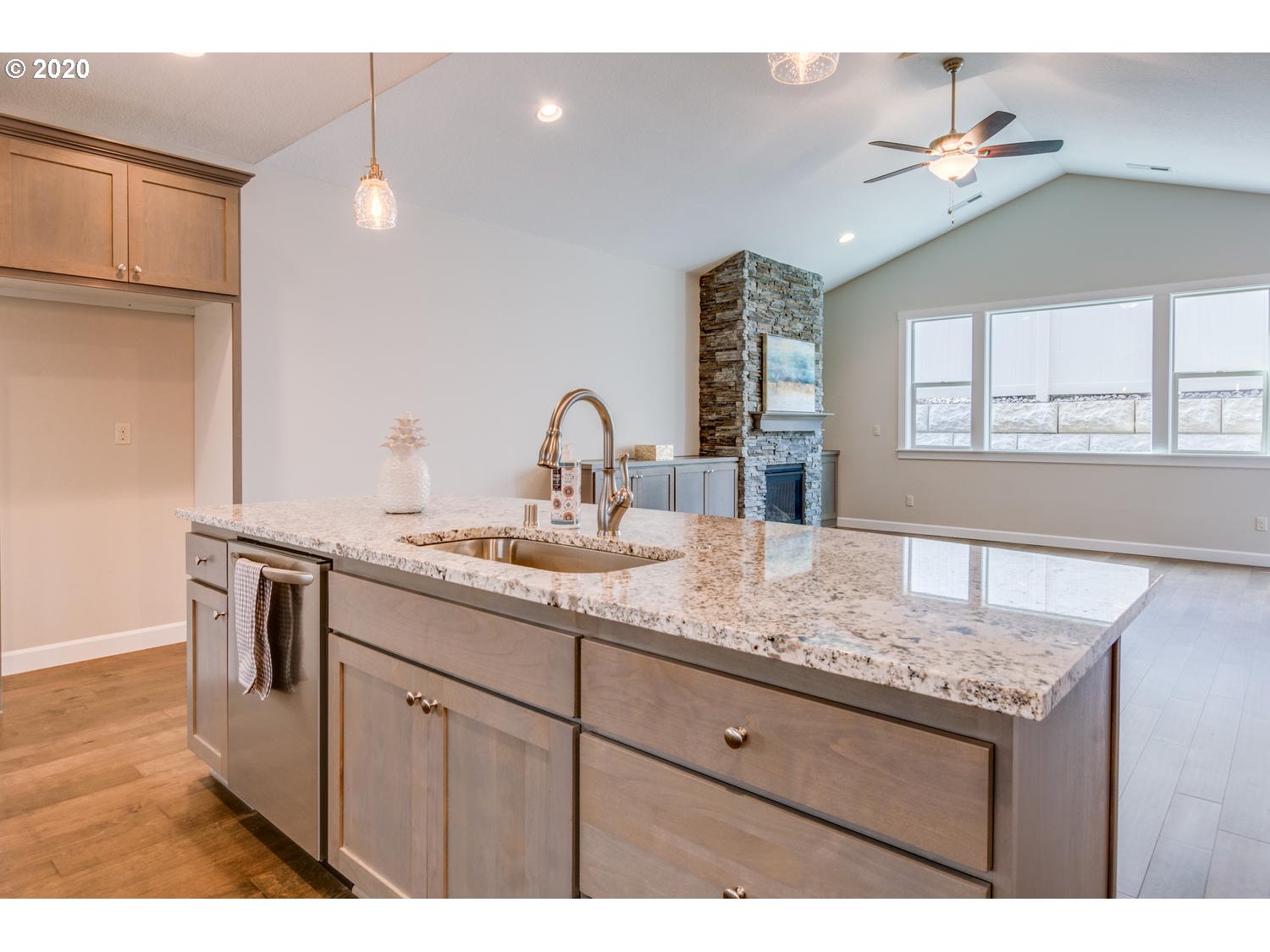 1813 Northeast 173rd Way Ridgefield, WA 98642 - Photo 6 of 27