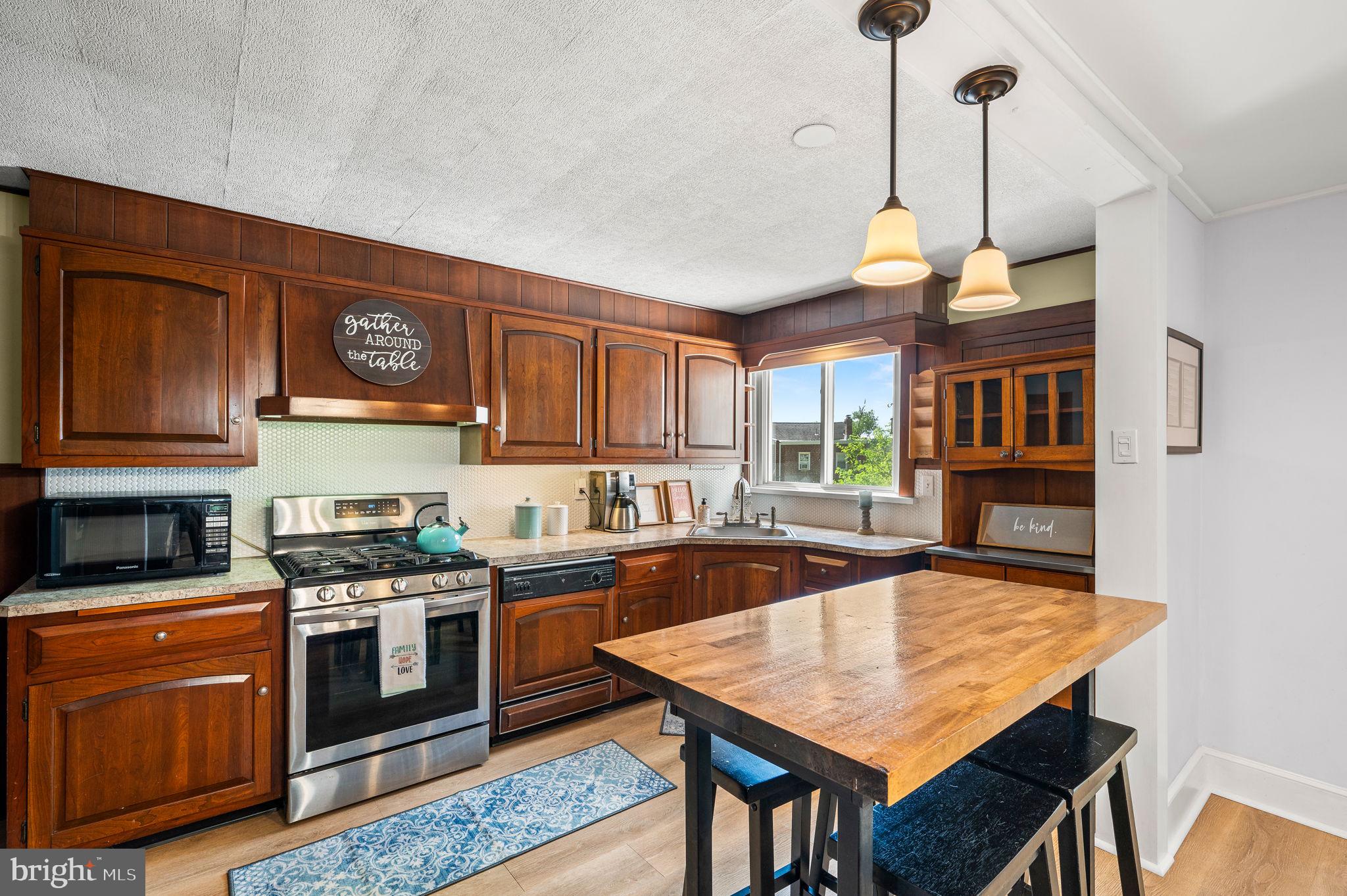 2628 Eldon Avenue Drexel Hill, PA 19026 - Photo 7 of 20