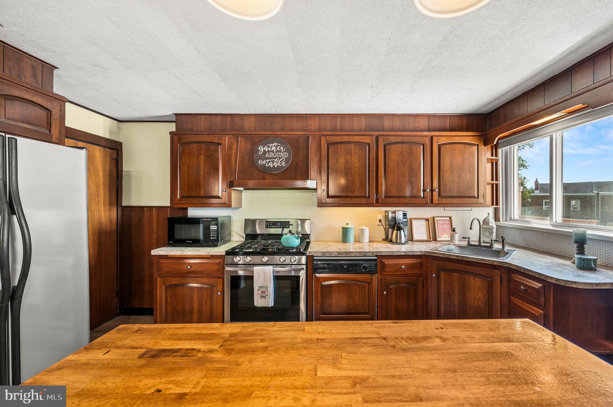 2628 Eldon Avenue Drexel Hill, PA 19026 - Photo 8 of 20