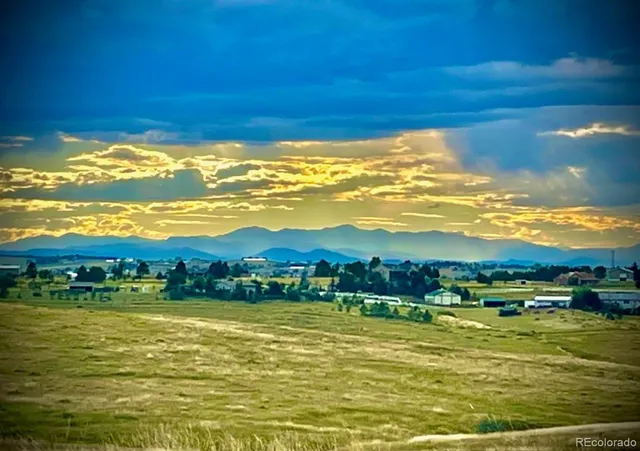 $425,000 | 8 County Road 186, Elizabeth, CO 80107