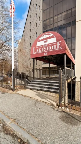 $465,000 | 65 Lake Avenue, Unit 830, Worcester, MA 01604