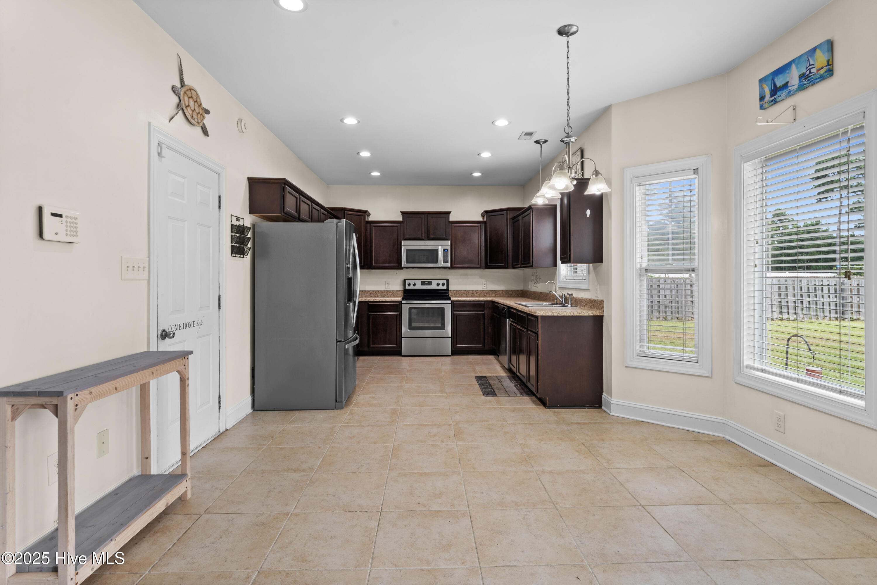 265 Hardison Road Holly Ridge, NC 28445 - Photo 10 of 51 21-DSC09863