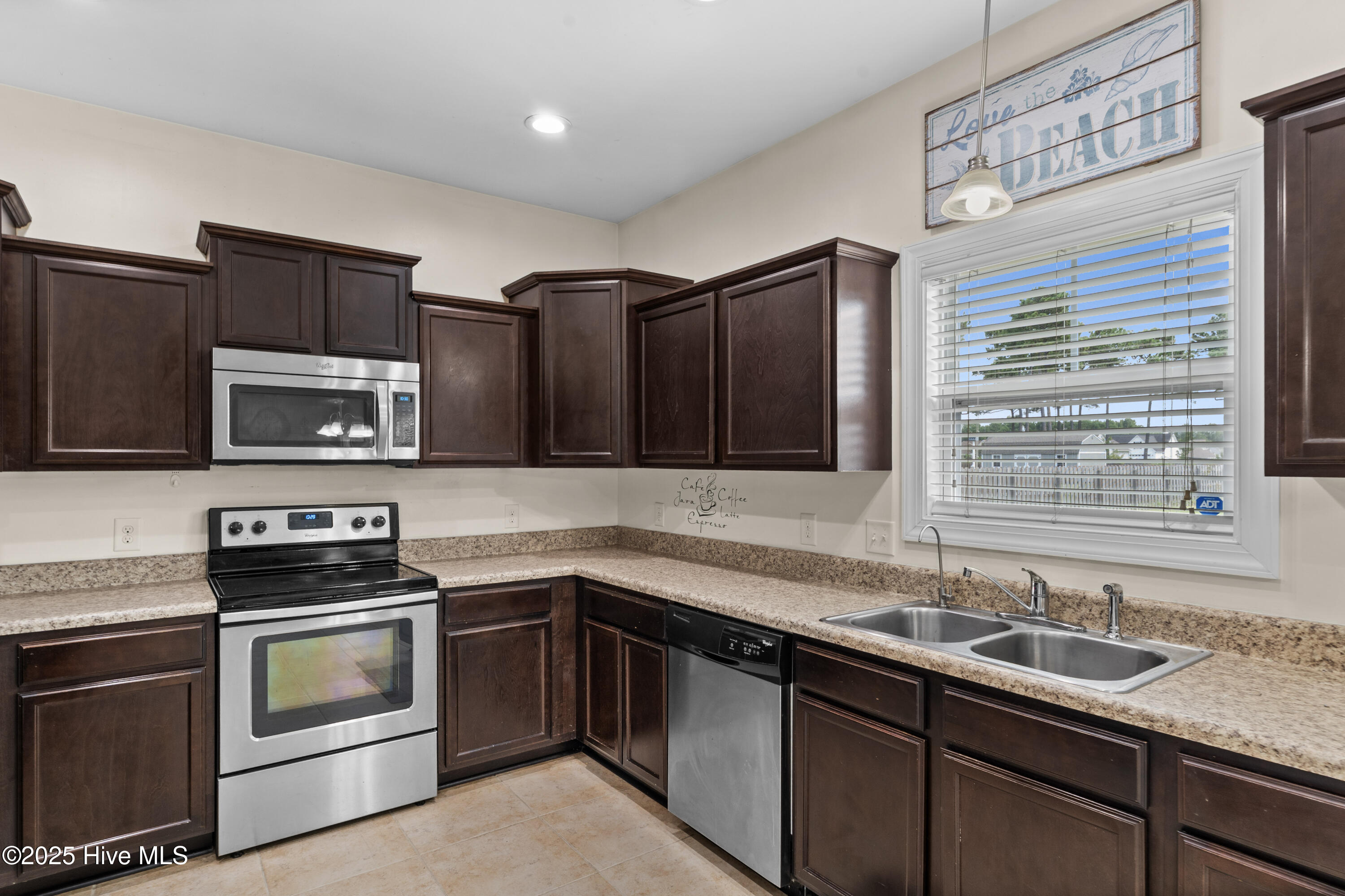 265 Hardison Road Holly Ridge, NC 28445 - Photo 12 of 51 24-DSC09869