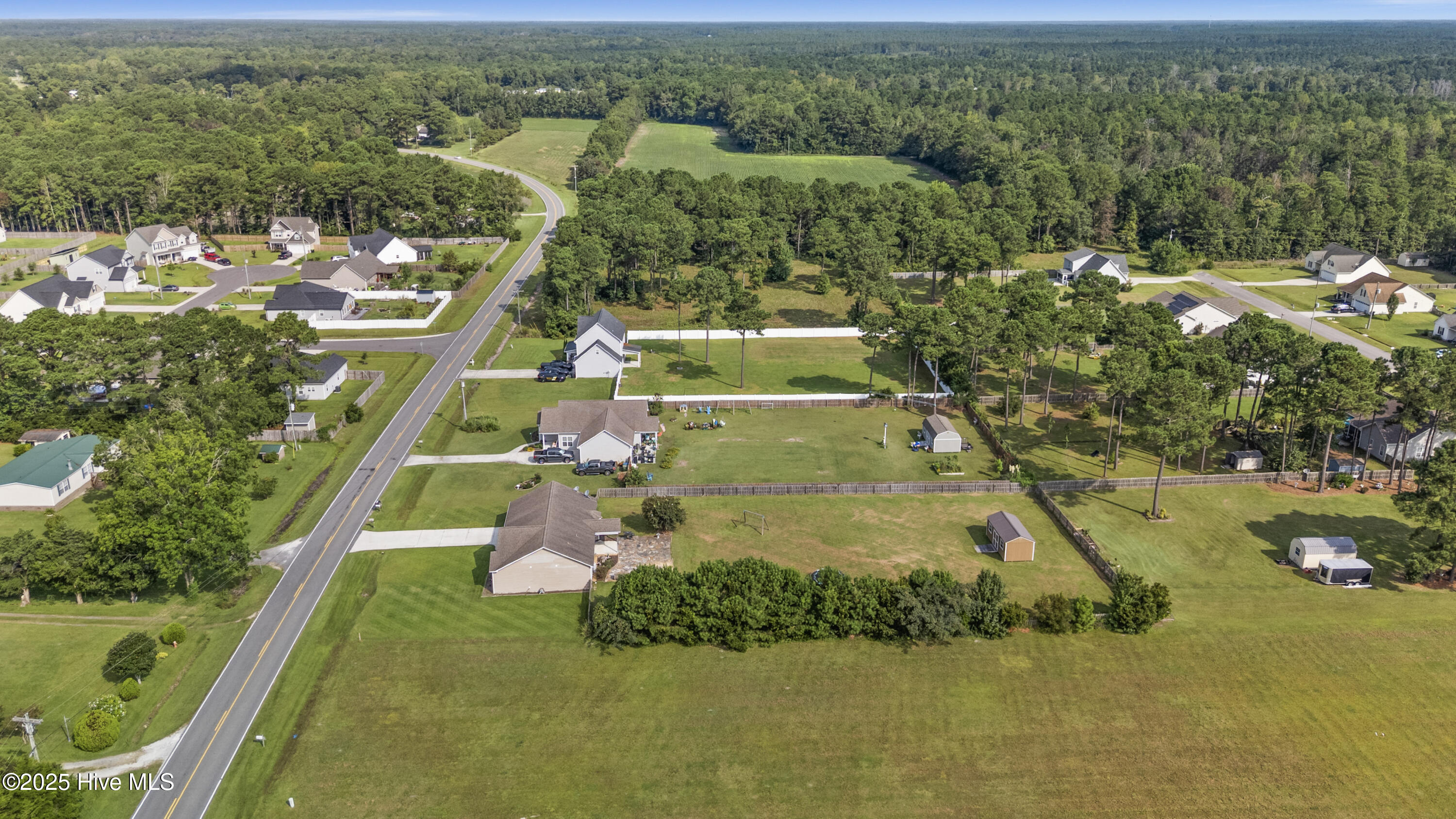 265 Hardison Road Holly Ridge, NC 28445 - Photo 42 of 51 61-DJI_20250907101540_0078_D