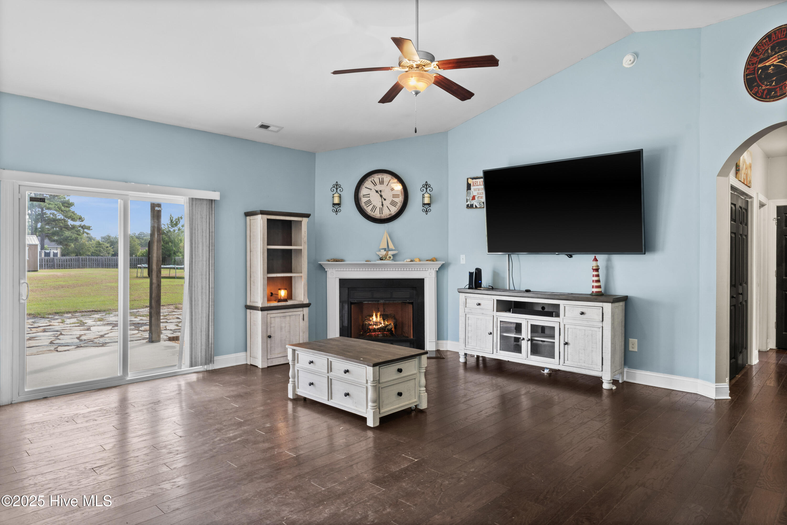 265 Hardison Road Holly Ridge, NC 28445 - Photo 5 of 51 15-DSC09848