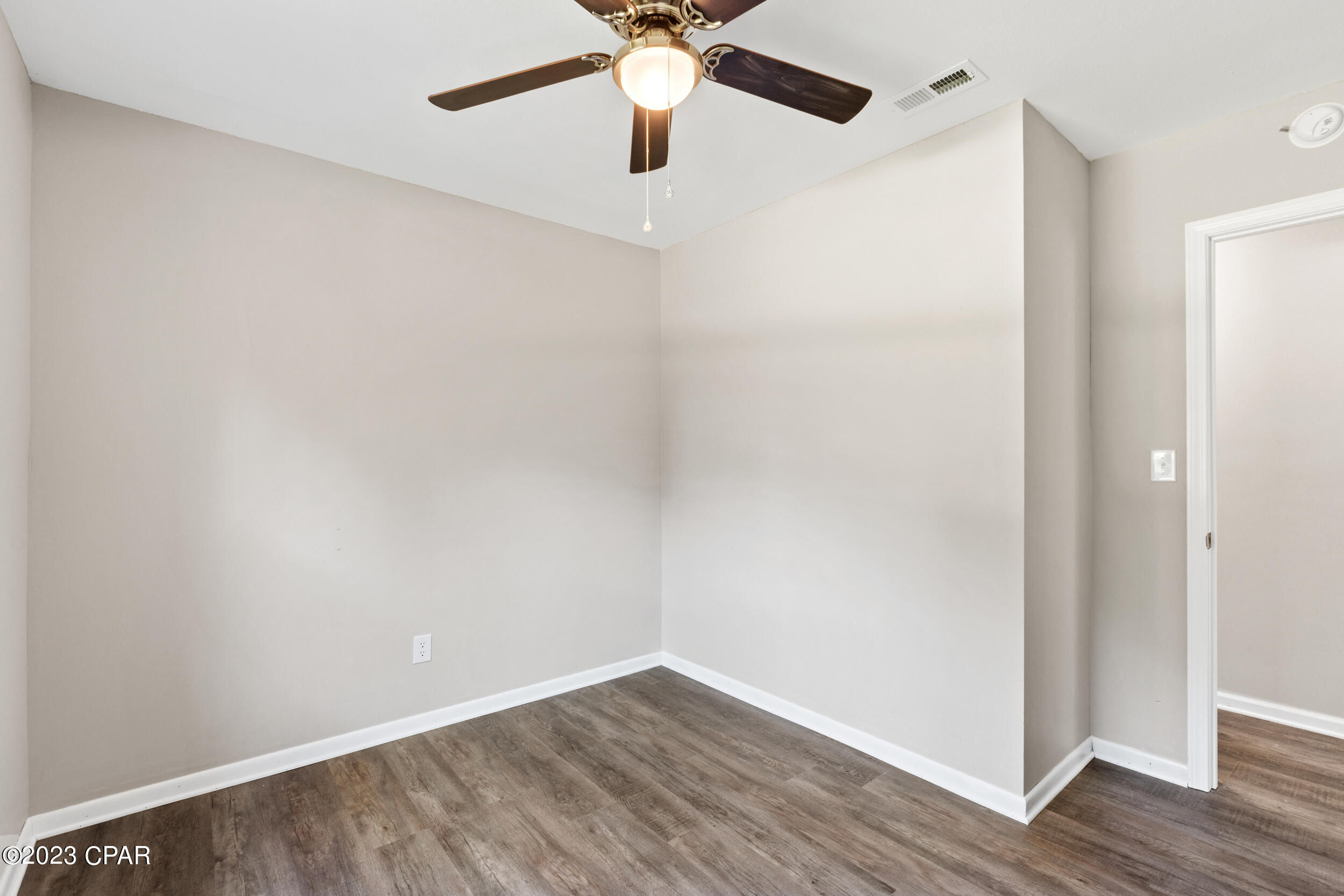 3922 Anders Road Caryville, FL 32427 - Photo 22 of 33 Gallery Image 22