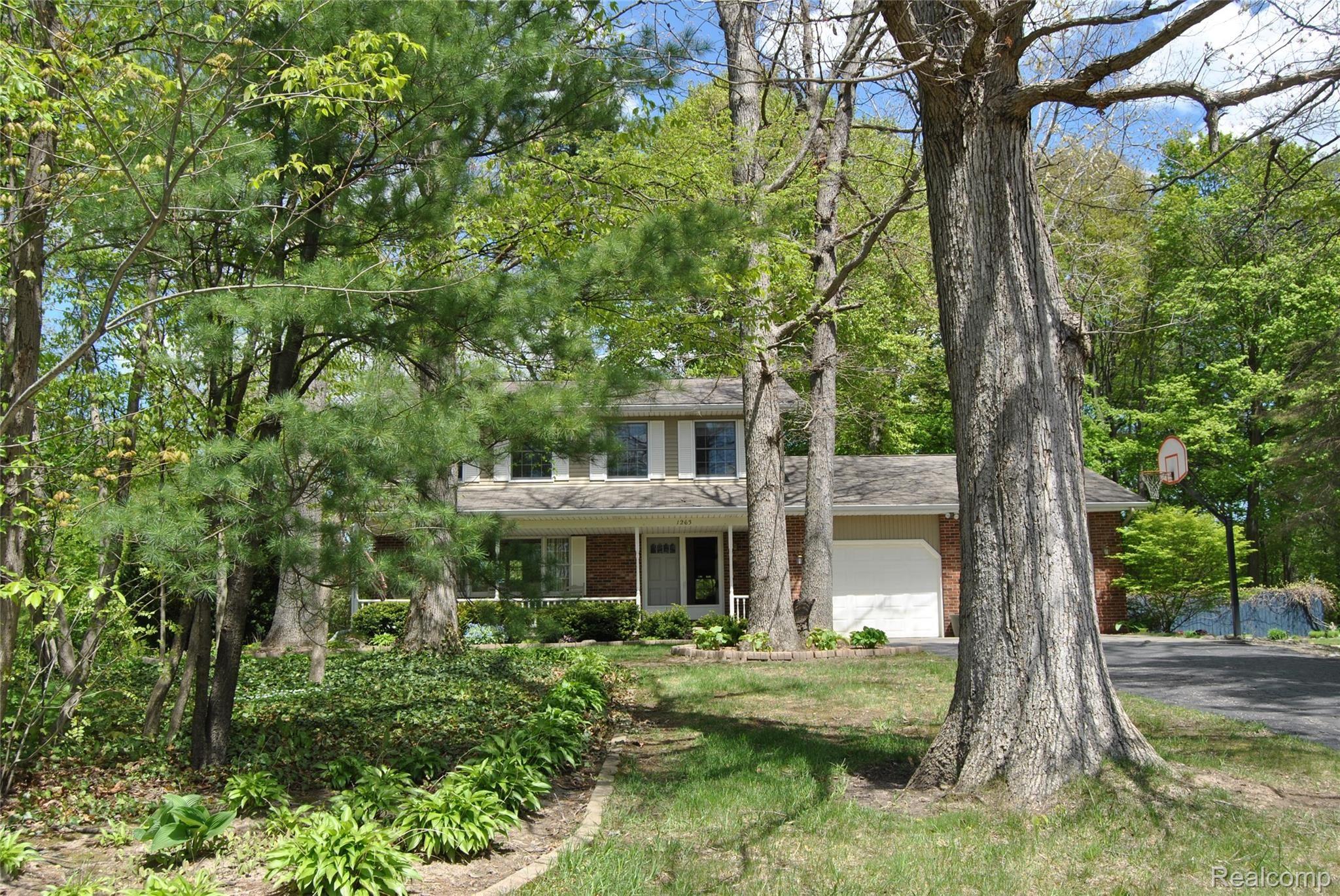 1263 Maple Grove Road Lapeer, MI 48446 - Photo 31 of 39 1263 Maple Grove Lapeer MI 48446 (2).JPG