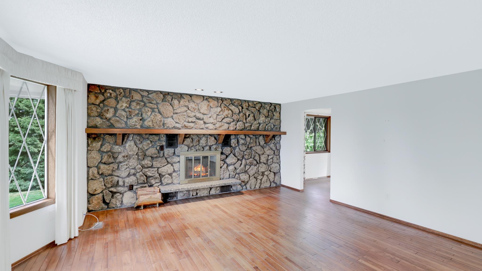 8115 South Ramona Road Spokane, WA 99224 - Photo 5 of 50