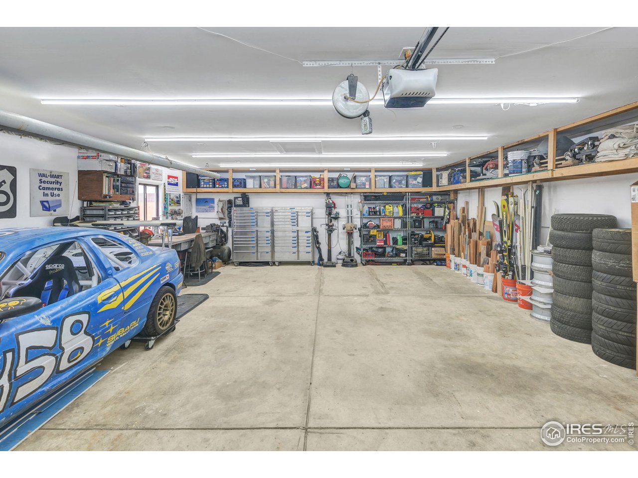 1500 West Prospect Road Fort Collins, CO 80526 - Photo 33 of 34 a view of a garage with furniture