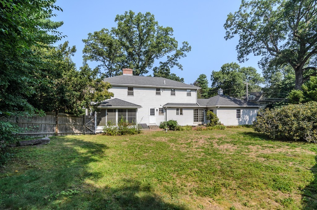2 Lowell Road Wellesley, MA 02481 - Photo 20 of 20