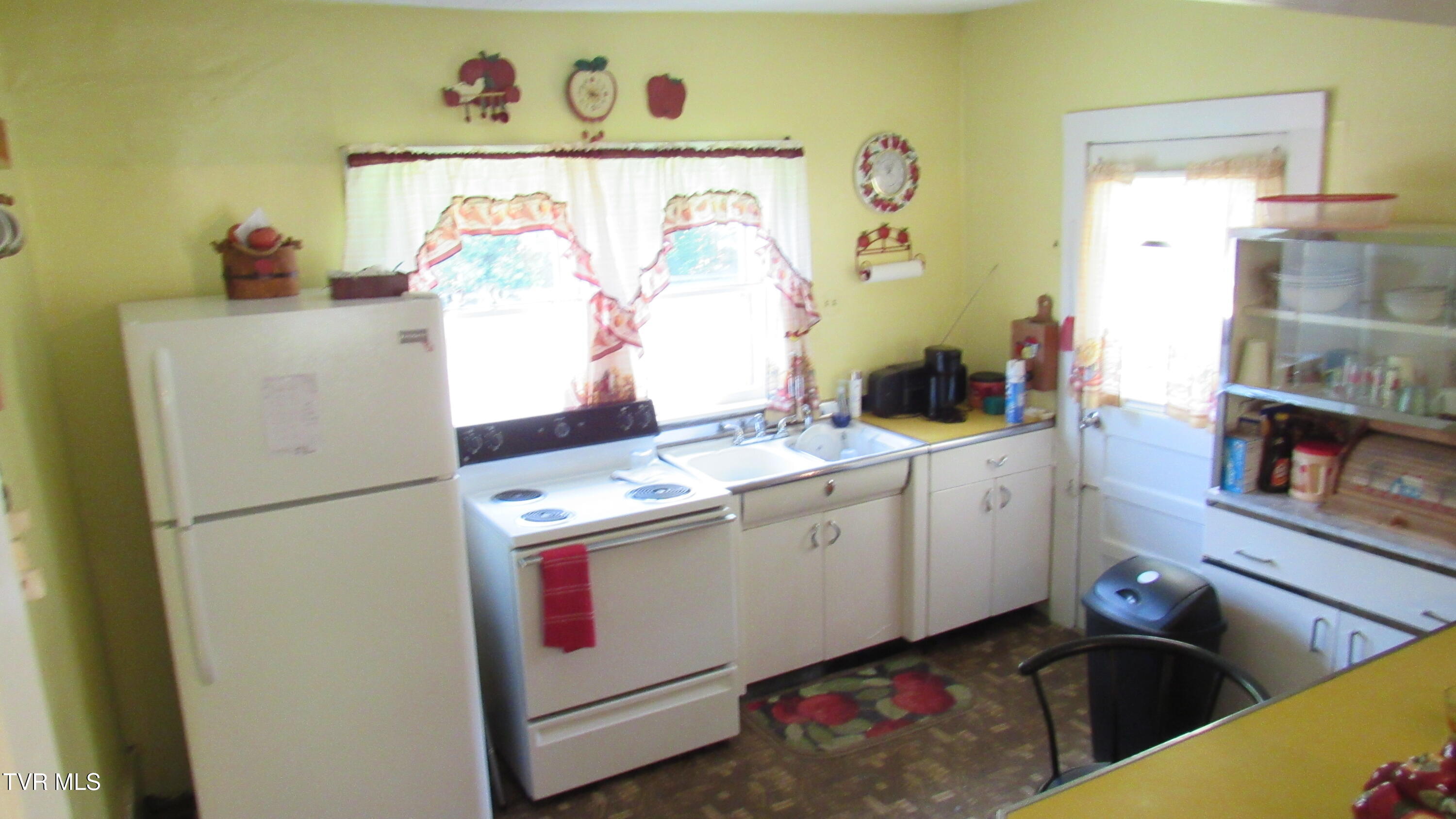 5428 Guest River Road Norton, VA 24273 - Photo 22 of 26 Kitchen