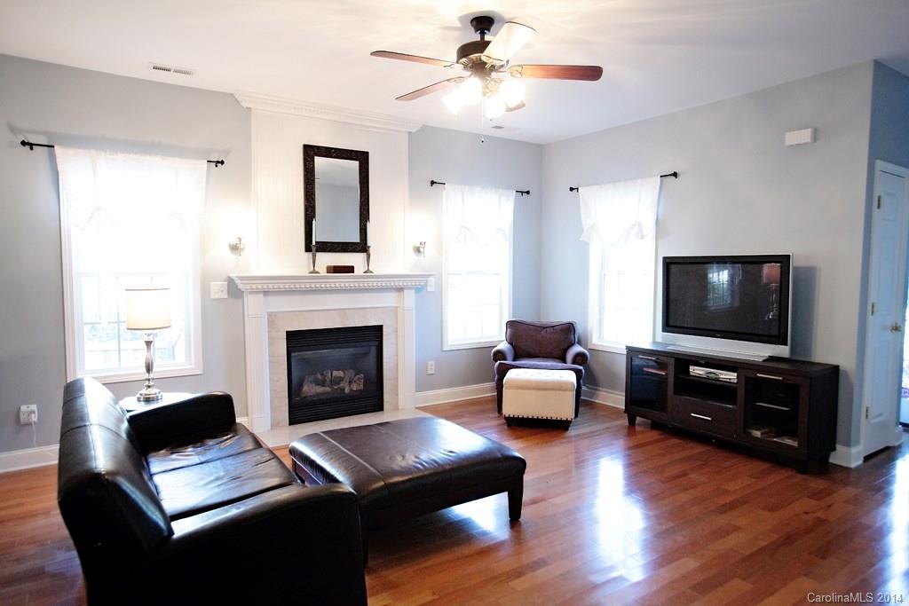 12424 Winget Road Charlotte, NC 28278 - Photo 5 of 24
